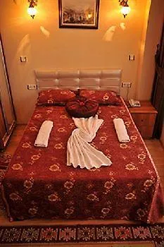 Casa Mia Hotell 4*