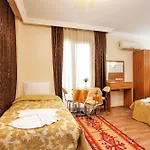 Casa Mia 4*